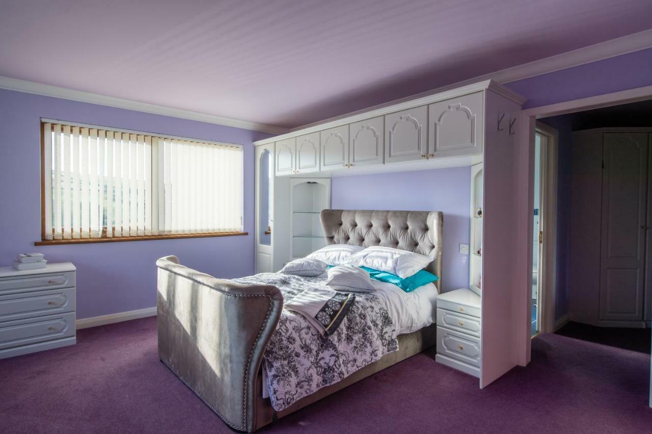 Bed and Breakfast Y Grange Llanfihangel-y-Creuddyn Esterno foto