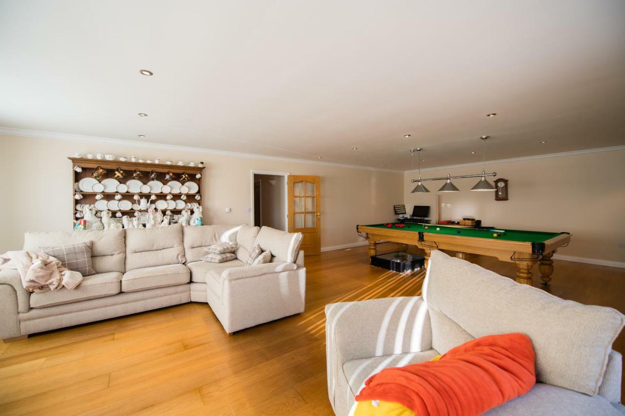 Bed and Breakfast Y Grange Llanfihangel-y-Creuddyn Esterno foto