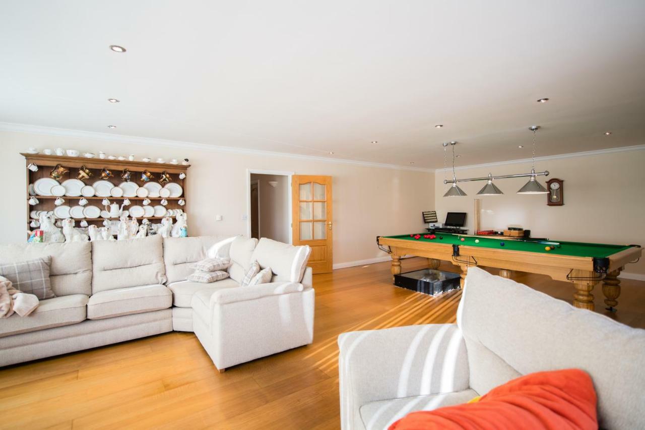 Bed and Breakfast Y Grange Llanfihangel-y-Creuddyn Esterno foto